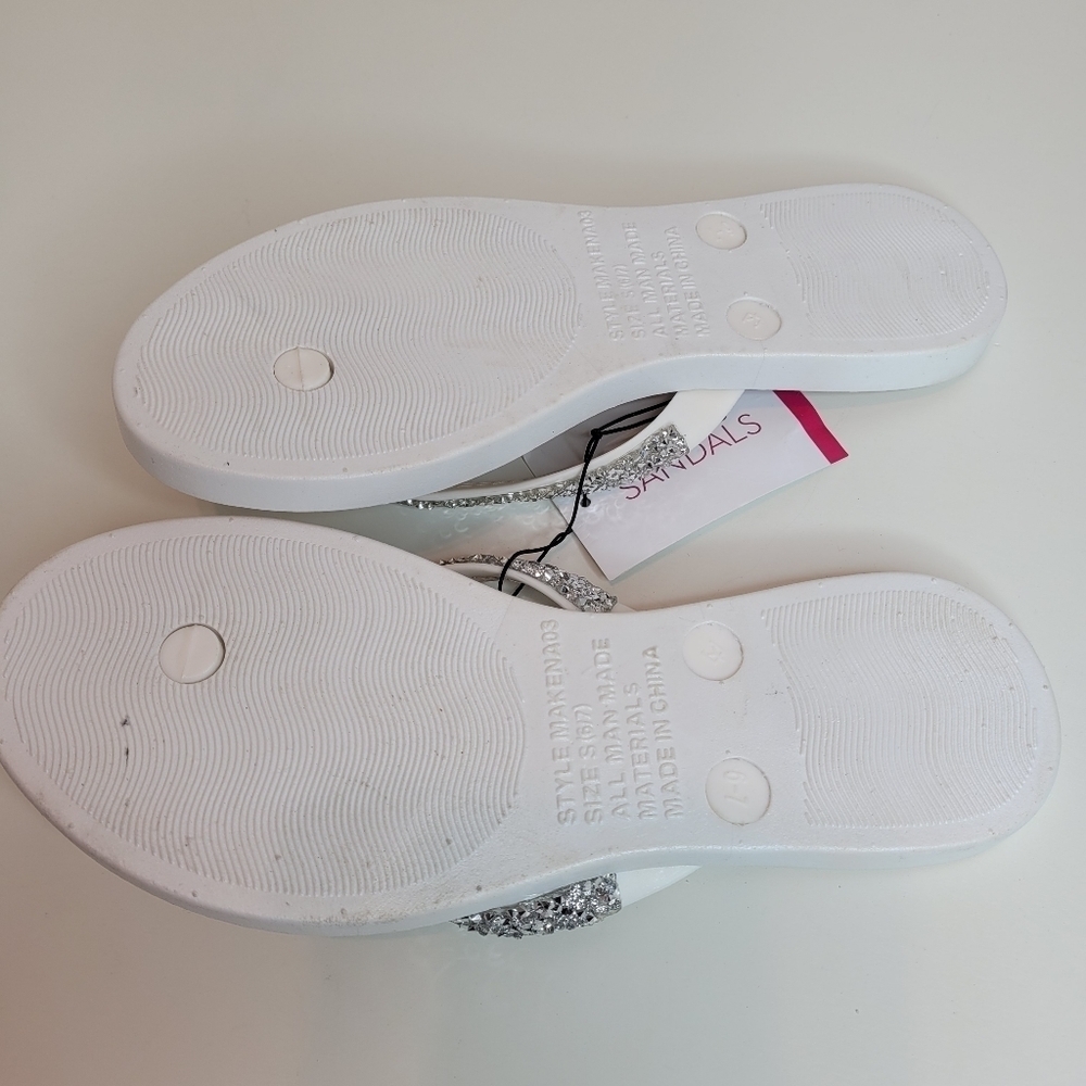 White Thong Flip Flop Sandals with Sparkle Glitter Size Women's Small 6/7 - Picture 5 of 5